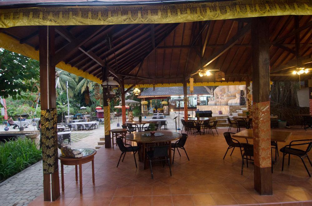 Grand Hap Solo Hotel Exterior photo