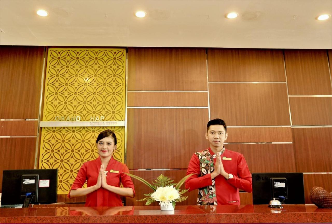 Grand Hap Solo Hotel Exterior photo