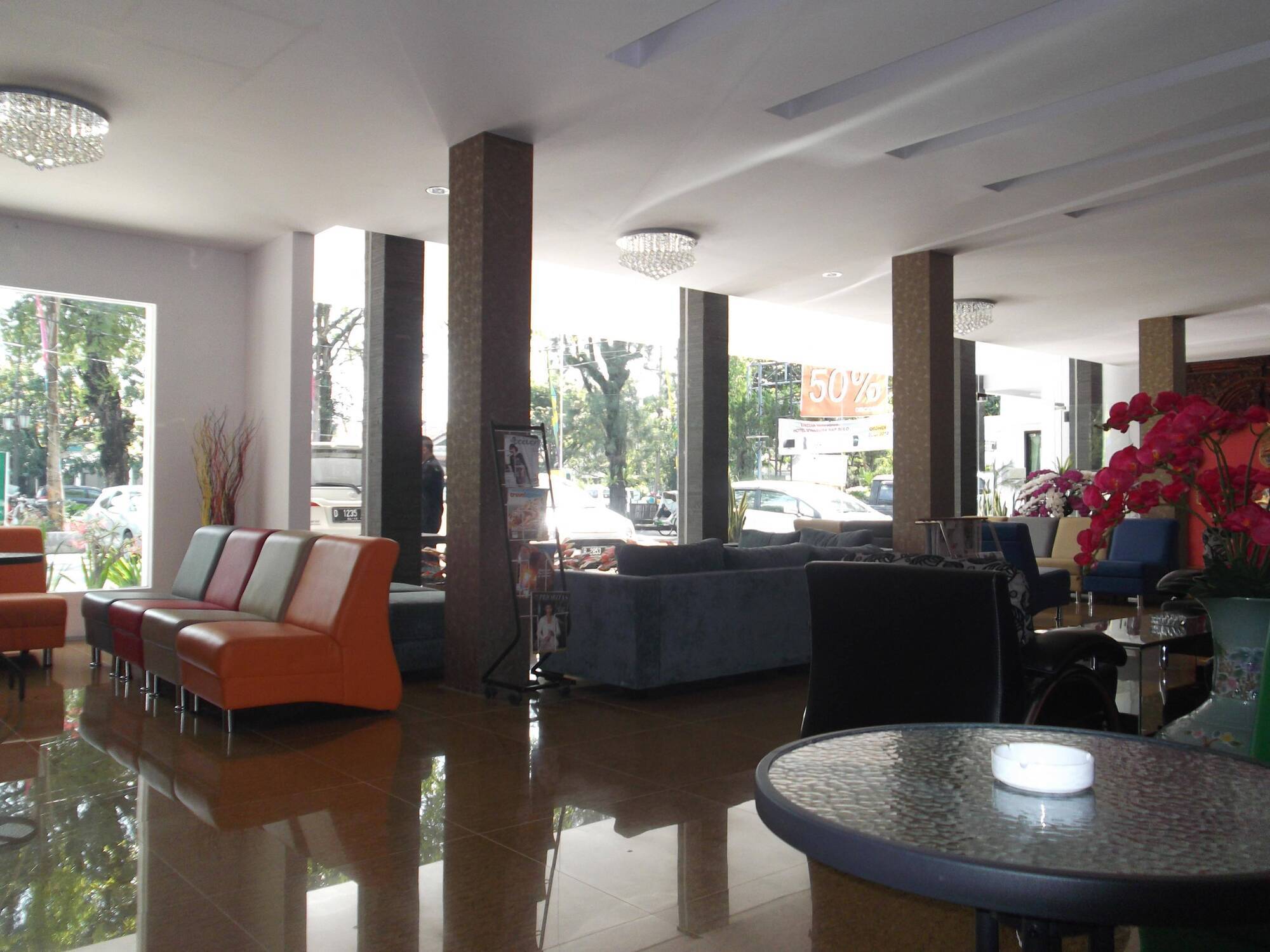 Grand Hap Solo Hotel Exterior photo